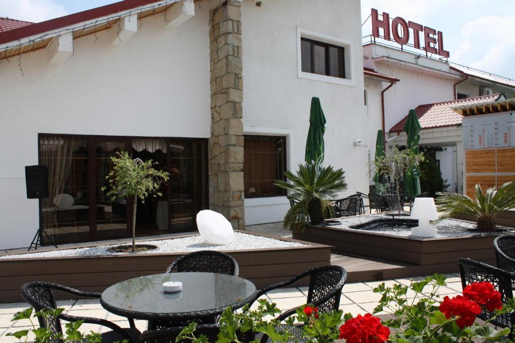 Hotel Magura Verde Bacău Eksteriør bilde